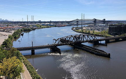 The Point-No-Point Bridge (foreground) and Pulaski Skyway (background)