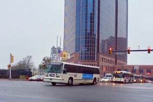 buses exiting newark penn station