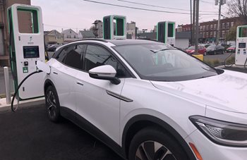 electric car charging in Newark NJ